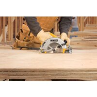 Дисковая (циркулярная) пила DeWalt DWE576K