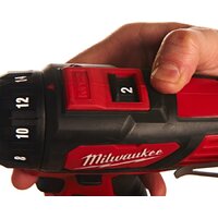 Дрель-шуруповерт Milwaukee M12 BDD-0 4933441930 (без АКБ)