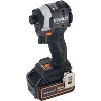 Винтоверт DeWalt DCF85MM2T (с 2-мя АКБ, кейс)