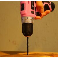 Дрель-шуруповерт Deko GCD12DU3 PINK SET2 063-4171 (с 1-им АКБ, набор оснастки)