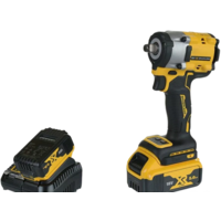 Гайковерт DeWalt DCF921P2T-QW (с 2-мя АКБ, кейс)