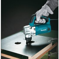Высечные электрические ножницы Makita JN3201J