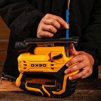 Электролобзик Deko DKJS1050E Laser 084-1025