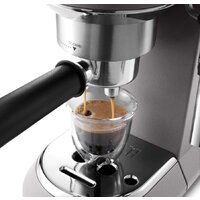 Рожковая кофеварка DeLonghi Dedica Metallics EC785.GY