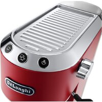 Рожковая кофеварка DeLonghi Dedica EC 685.R