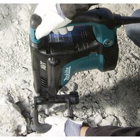 Отбойный молоток Makita HM1213C