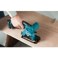 Дисковая (циркулярная) пила Makita HS301DZ (без АКБ)