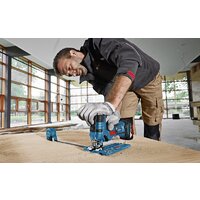 Электролобзик Bosch GST 18 V-LI S Professional 06015A5100 (без АКБ)